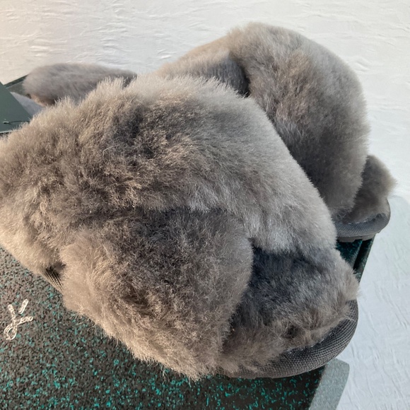 EMU Australia Mayberry Natural Sheepskin Slipper in Charcoal Sz 9 (fits … - Picture 5 of 16